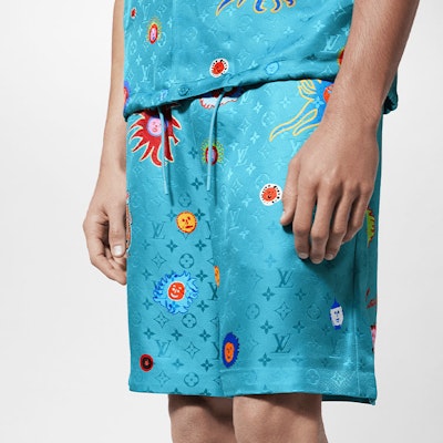 LOUIS VUITTON x Yayoi Kusama SS23 Pantalones Cortos Azul Jacquard Hombre. 1AB487 Details for LOUIS VUITTON x Yayoi Kusama SS23 Pantalones Cortos Azul Jacquard Hombre. 1AB487