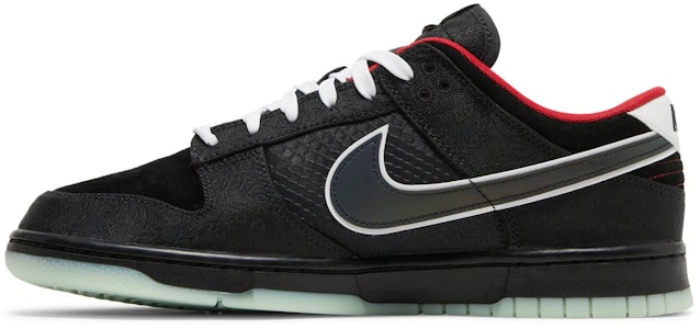 LPL League of Legends x Nike Dunk Low Sepatu DO2327-011 Lookbook LPL League of Legends x Nike Dunk Low Sepatu DO2327-011