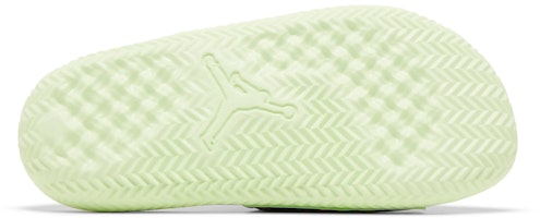 Luka Doncic x Air Jordan Play Slide 'Multi Glow' Selop Pria DN4024-930 Shop Luka Doncic x Air Jordan Play Slide 'Multi Glow' Selop Pria DN4024-930