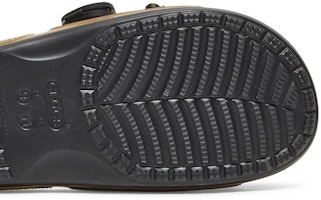 ルーク・コムズ×クロックス ブーツレガー スライド (黒) 207112-001 Purchase ルーク・コムズ×クロックス ブーツレガー スライド (黒) 207112-001