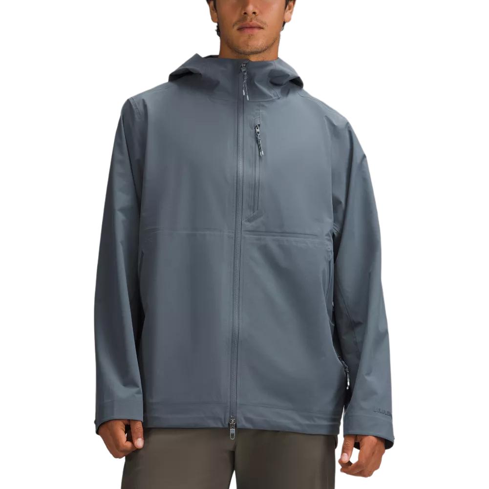 Shop Lululemon 城市健行透氣連帽長袖外套 LM4ARIS