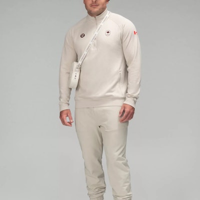 Lululemon 象牙白長袖運動外套 帽衫 戶外運動款 LM3DEHS2024 Sizing Lululemon 象牙白長袖運動外套 帽衫 戶外運動款 LM3DEHS2024