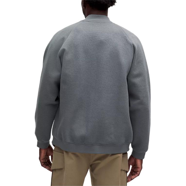 Lookbook Lululemon 宽松版型时尚飞行夹克 LM3FF6S