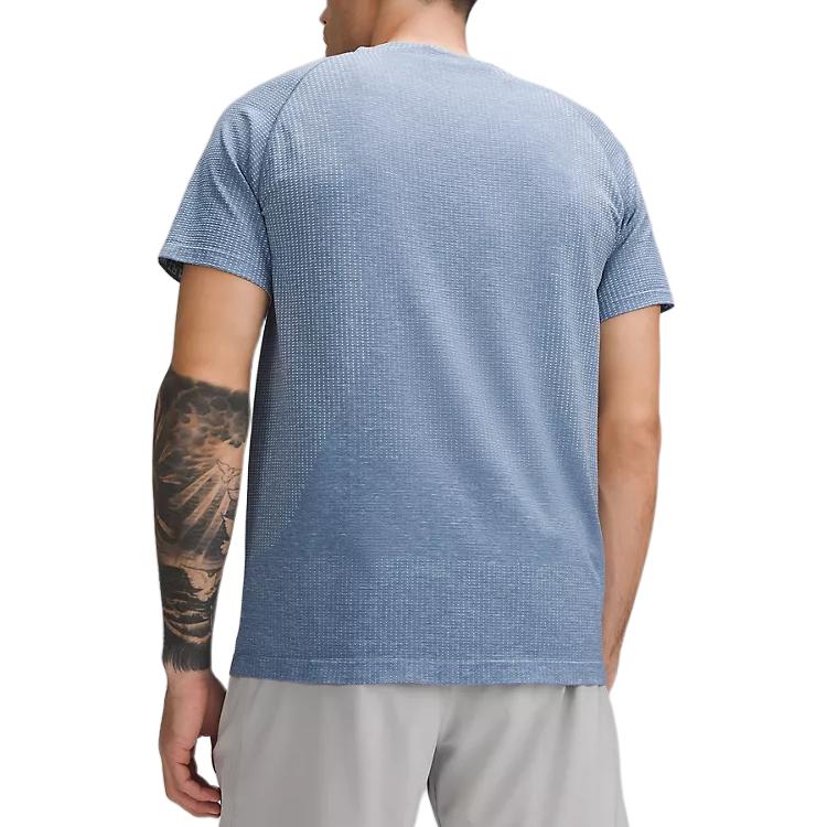 Details for Lululemon Metal Vent Tech Logo Crewneck Baju Pendek Raglan Bernafas. LM3FCMS