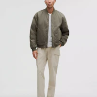 Shop Lululemon 雙面穿防水透氣舒適保暖外套 LM4AR4S