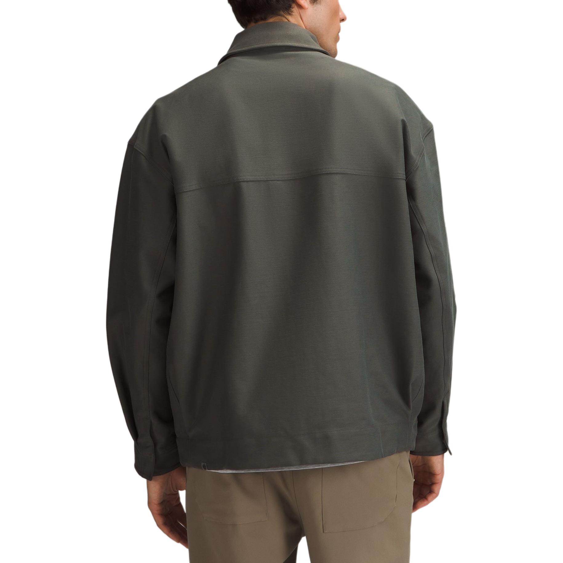 Lookbook Lululemon 拉链式防风夹克 - 舒适保暖 Utilitech 面料 LM3FI3S