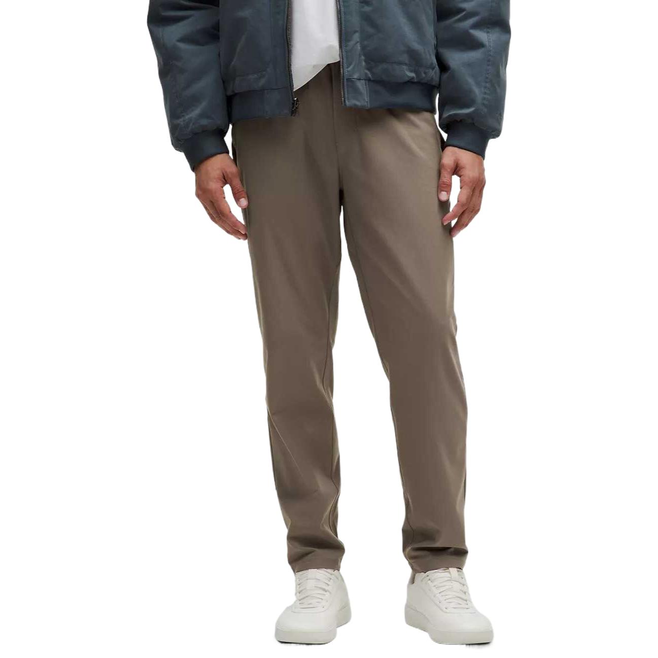 Lookbook lululemon ABC 修身柔软舒适速干透气裤 LM5B44S