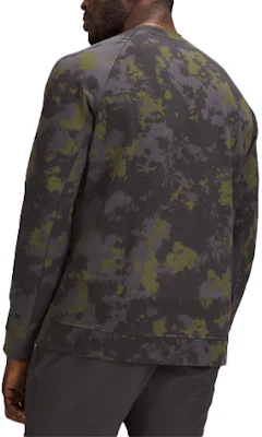 Lululemon 城市休閒迷彩印花男士圓領套頭衫 LM3DADS Lookbook Lululemon 城市休閒迷彩印花男士圓領套頭衫 LM3DADS