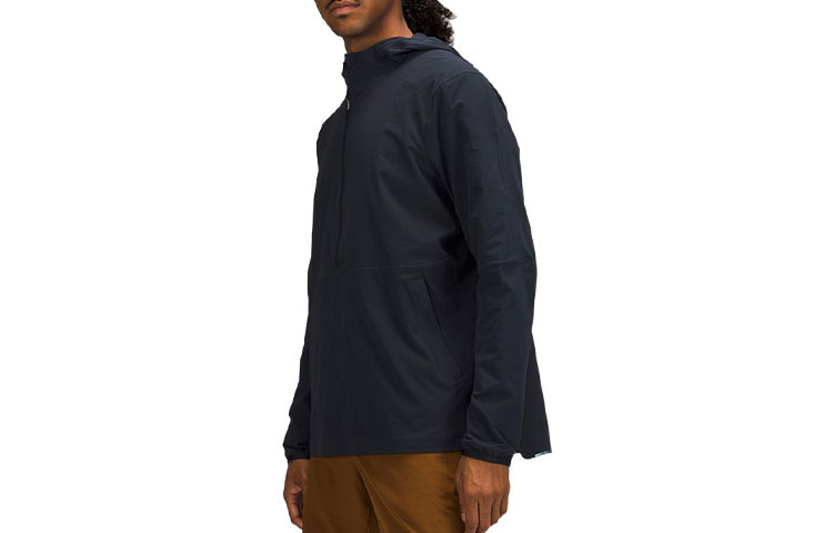 Shop Lululemon 探險家反光半拉鏈連帽長袖外套 LM4AC7S