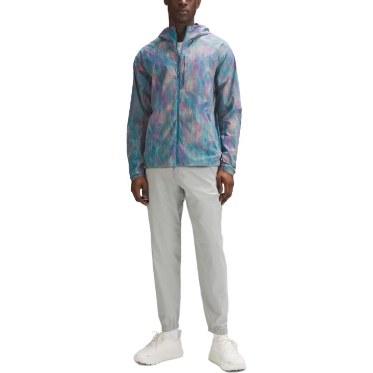 Shop Lululemon 快速轻便连帽夹克 像素激光散点印花 LM4AMES