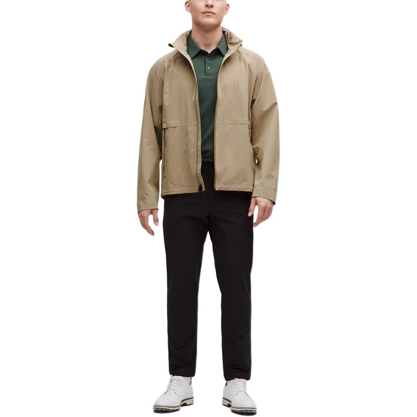 Lookbook Lululemon SS25 Chaqueta Impermeable con Capucha Estilosa y Multiusos. LM4AROS