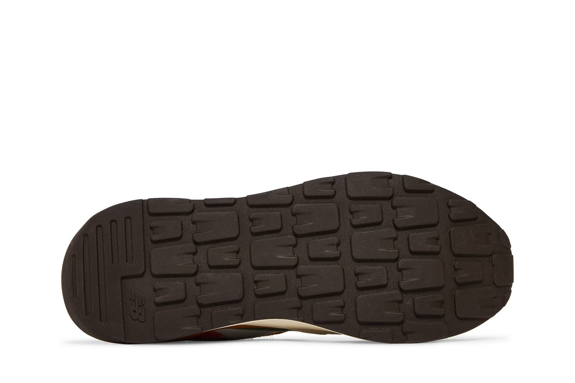 Shop Mache x 新百倫 57/40 '國家披薩日' M5740MH1