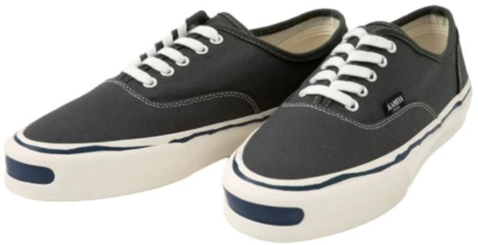 madness-x-mihara-yasuhiro-low-top-grey-canvas-sneakers-c13-fw-703-gray