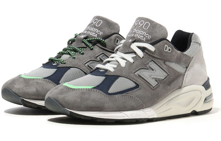 Lookbook 매드니스 x 뉴발란스 990v2 '그레이' (미국 제작) M990MD2