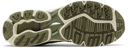 Kolaborasi Maharishi x Mizuno Wave Rider 10 'Fire Phoenix' D1GD222501 Shop Kolaborasi Maharishi x Mizuno Wave Rider 10 'Fire Phoenix' D1GD222501