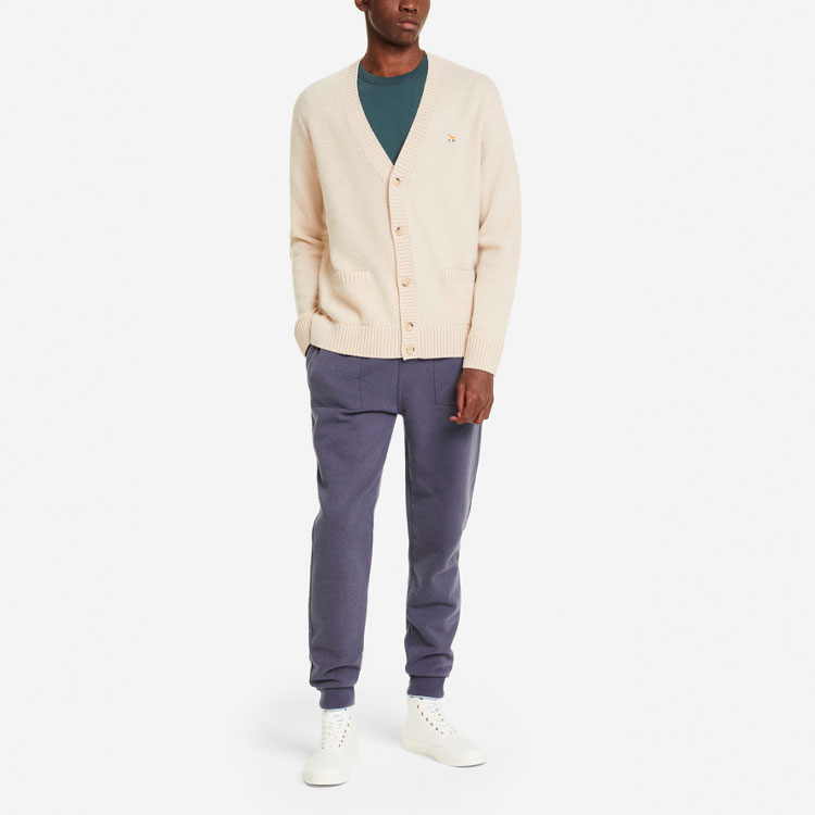 Shop メゾンキツネ FW21 ロゴフォックス刺繍セーター メンズ ライトカーキ. HM00511KT1006-P220