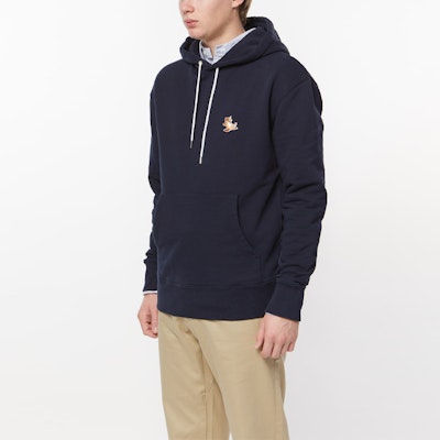 Maison Kitsune SS22 Hoodie Unisex Navy Blue dengan Sulaman Logo Rubah. IU00355KM0001-P480 Details for Maison Kitsune SS22 Hoodie Unisex Navy Blue dengan Sulaman Logo Rubah. IU00355KM0001-P480