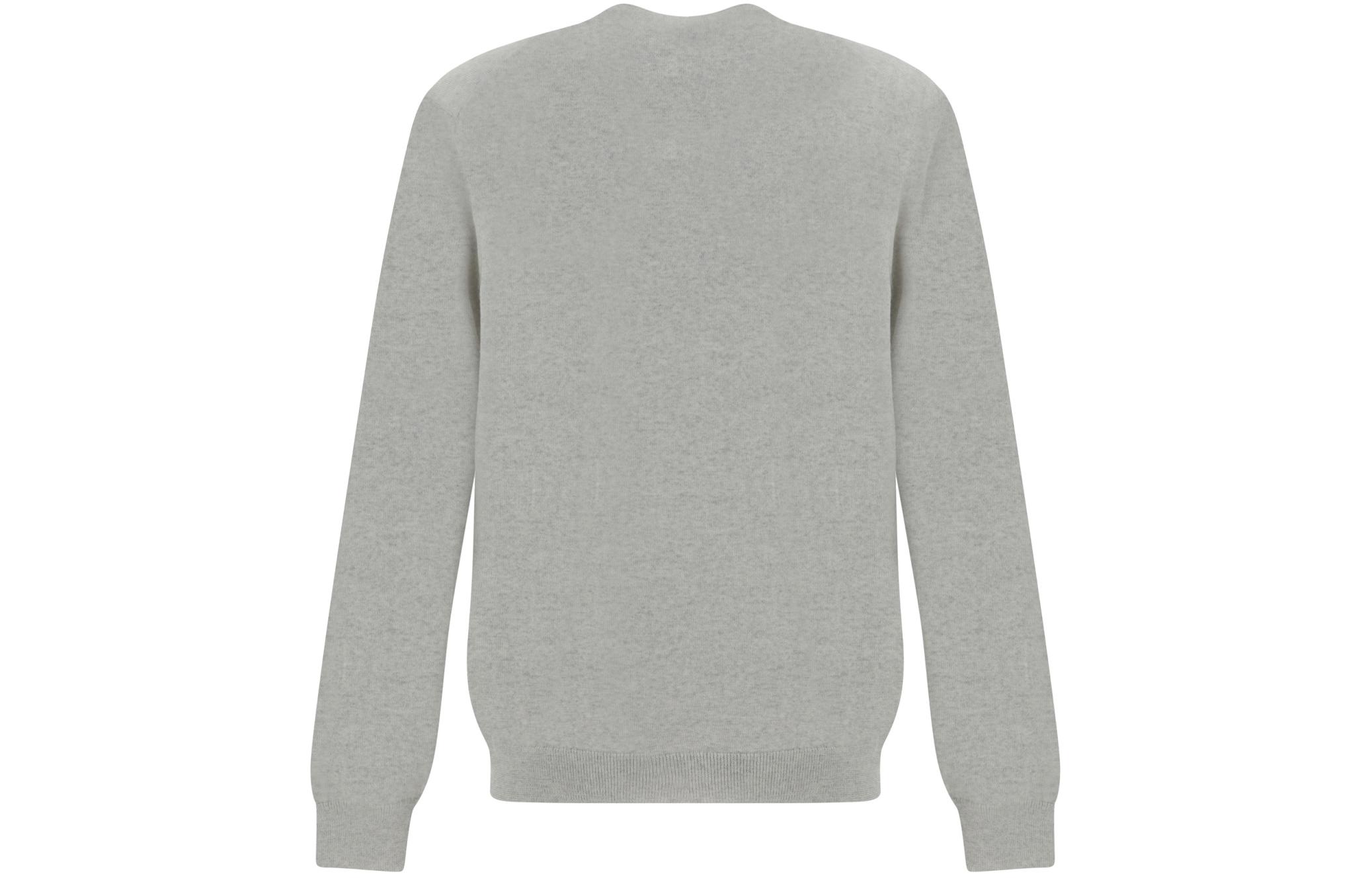 Lookbook Maison Kitsune SS24 Kardigan Rajutan Longgar Leher-V Kelabu Muda Corak Logo. MM00509KT1036-H120