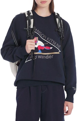 Maison Kitsune x and wander FW23 Navy Biru Baju Sweatshirt Unisex Logo Cetak. 5743284910-P479 Shop Maison Kitsune x and wander FW23 Navy Biru Baju Sweatshirt Unisex Logo Cetak. 5743284910-P479