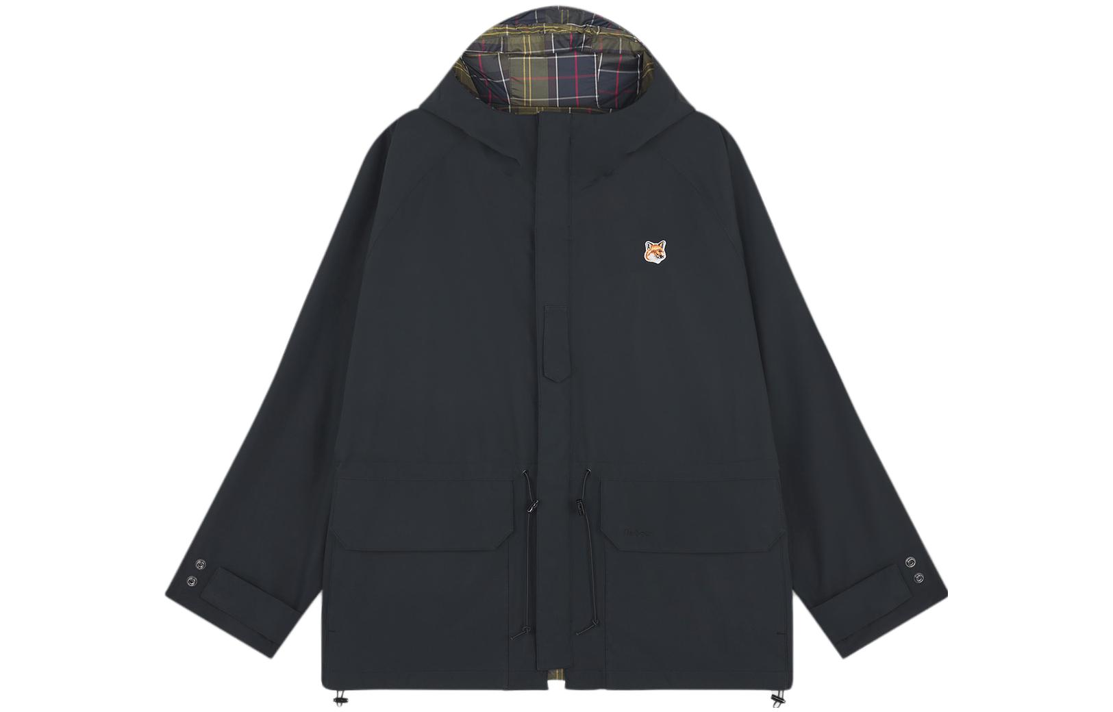 Maison Kitsune Chillax Fox SS22 White Crewneck Sweatshirt - Fox Patch Design GU00342KM0002-P700