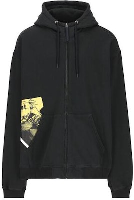 Maison Margiela Hoodie Zip Hitam Grafik Cetak Relaxed Fit. S50HG0045S25570861 Order Maison Margiela Hoodie Zip Hitam Grafik Cetak Relaxed Fit. S50HG0045S25570861