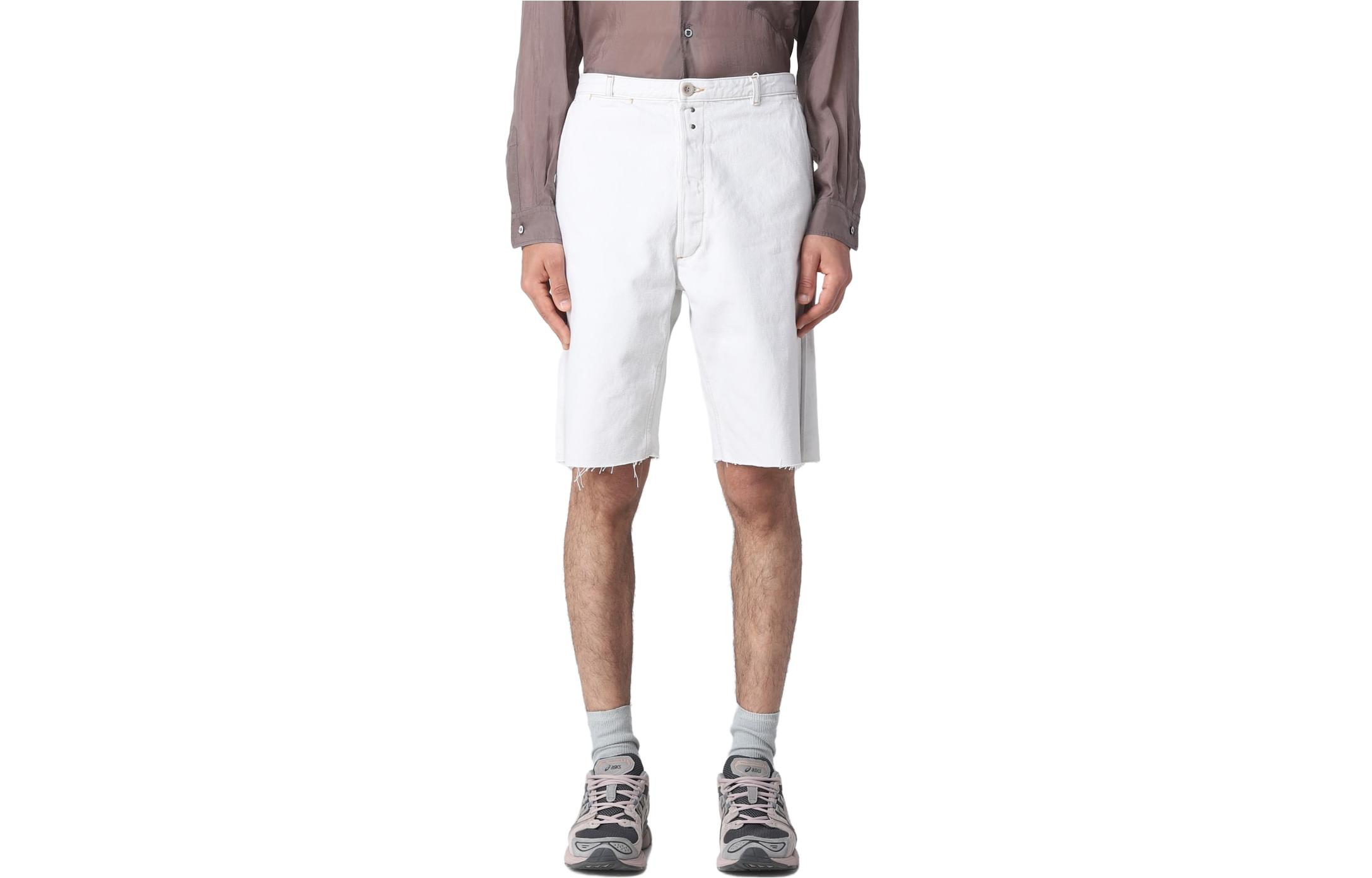 Maison Margiela  Loose Fit Mid-Rise Denim Shorts Off-White. S50MU0063S30857-961