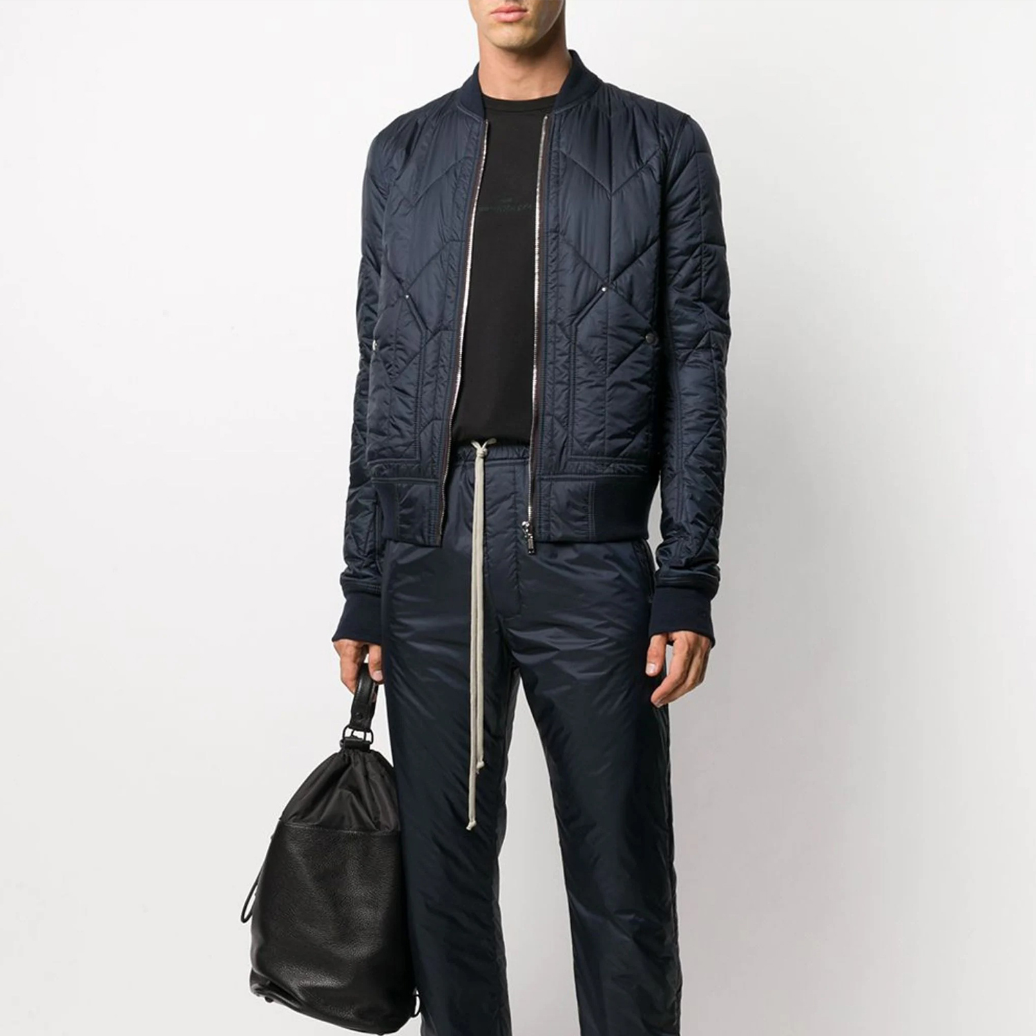 Purchase メゾン マルジェラ ブラック 刺繍 ロゴ クルーネック Tシャツ S30GC0722S22816