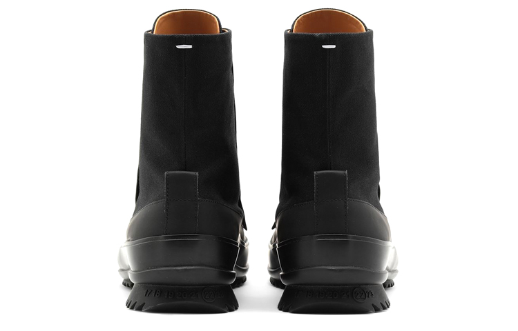 Shop Maison Margiela 黑色舒适帆布高帮鞋 S57WU0240P4337H8588