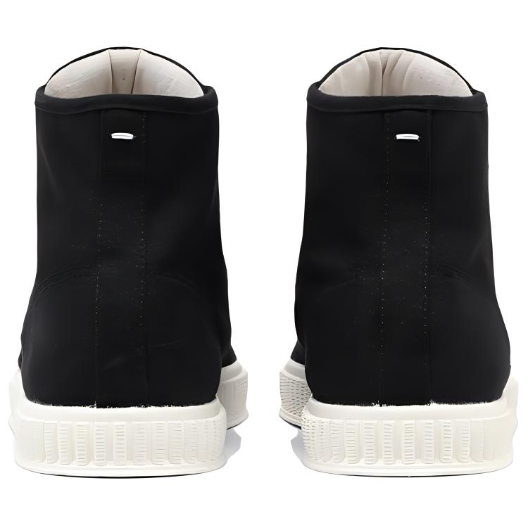 Lookbook 메종 마르지엘라 블랙 캔버스 하이탑 스니커즈 S57WS0412P1875T8013