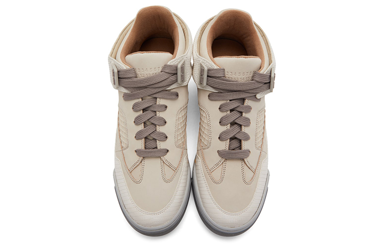 Lookbook Maison Margiela Ddstck 'Beige Marrón' 211168M237019