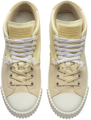 메종 마르지엘라 옐로우 벨벳 스니커즈 (Maison Margiela Yellow Velvet Sneakers) S57WS0391P5063T3163 Lookbook 메종 마르지엘라 옐로우 벨벳 스니커즈 (Maison Margiela Yellow Velvet Sneakers) S57WS0391P5063T3163