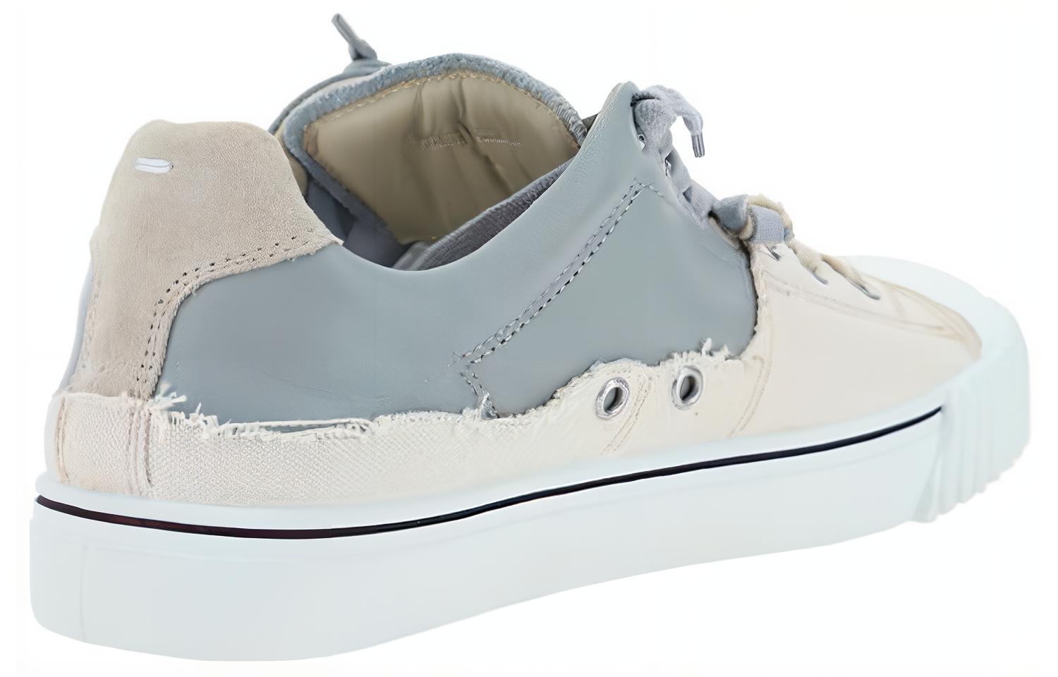 Shop Maison Margiela Evolution Low ''Plâtre Écru'' S57WS0391-P4136-H8683