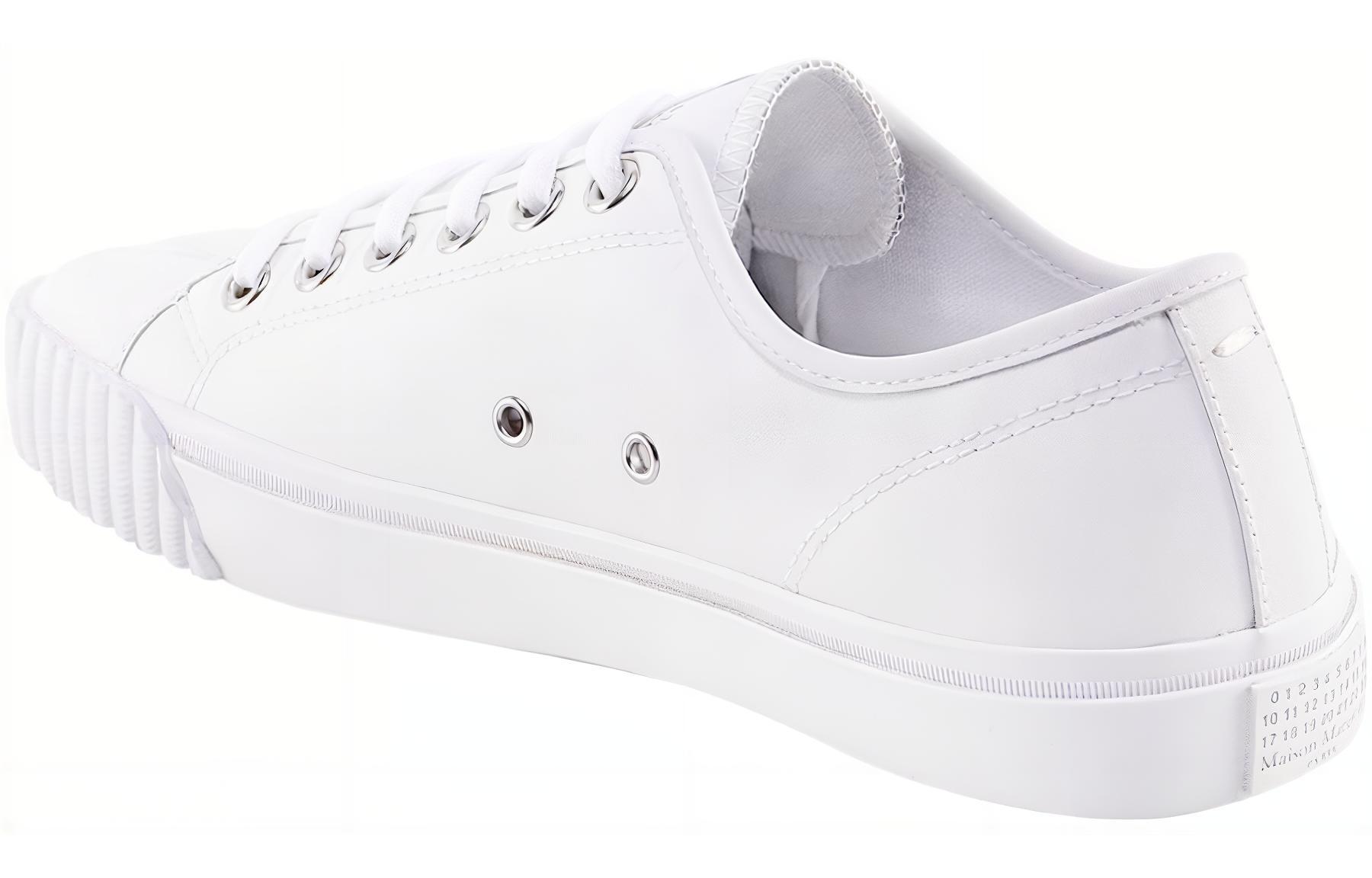 Lookbook 메종 마르지엘라 패션 스니커즈 (화이트) S57WS0422P4344T1003