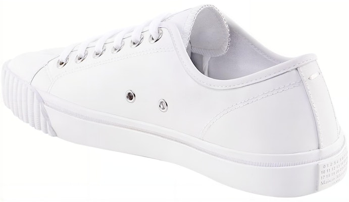 메종 마르지엘라 패션 스니커즈 (화이트) S57WS0422P4344T1003 Lookbook 메종 마르지엘라 패션 스니커즈 (화이트) S57WS0422P4344T1003