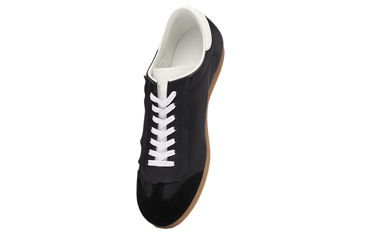 Order Zapatillas Bajas Maison Margiela de Gamuza y Fieltro Negras Elegantes. S57WS0465P4308T8013