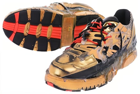 Maison Margiela Fusion 'Deconstructed - Emas' S57WS0257-P2867-H2409 Lookbook Maison Margiela Fusion 'Deconstructed - Emas' S57WS0257-P2867-H2409