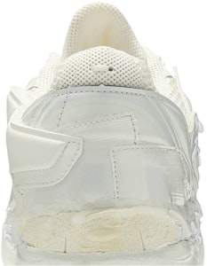 Maison Margiela Fusion 'Putih' S57WS0257-P2695-T1003 Sizing Maison Margiela Fusion 'Putih' S57WS0257-P2695-T1003