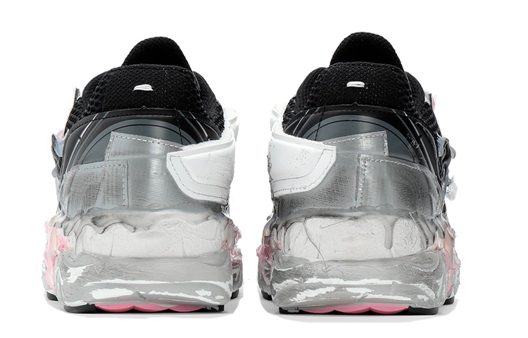 Shop 메종 마르지엘라 퓨전 '버블검' (Maison Margiela Fusion 'Bubblegum') S57WS0257P2703H1143