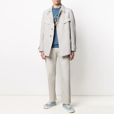 Chaqueta Camisa a Rayas Blancas Maison Margiela FW21. S50AM0498S53708001F Lookbook Chaqueta Camisa a Rayas Blancas Maison Margiela FW21. S50AM0498S53708001F