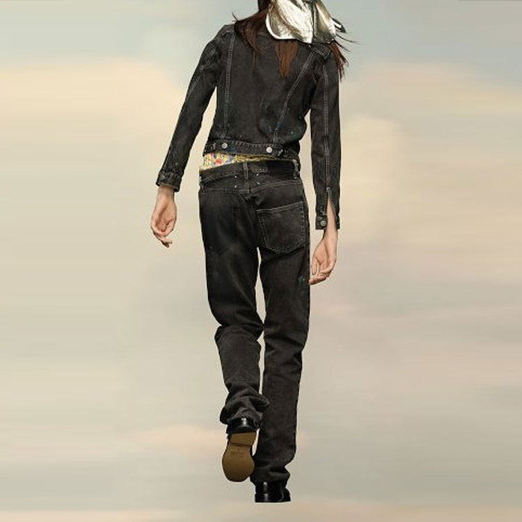 Shop Maison Margiela FW22 Jeans Negros de Denim Alto con Salpicaduras de Pintura Hombre. S50LA0207S30842-961