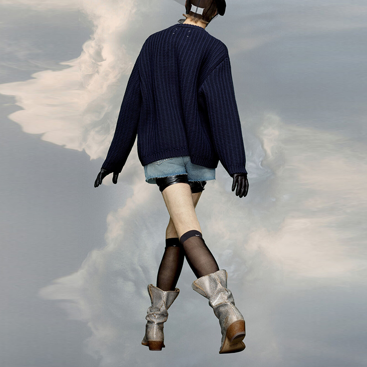 Shop Maison Margiela FW23 男女同款純色拉環針織開襟衫 討藍色 S67HP0013S18346511