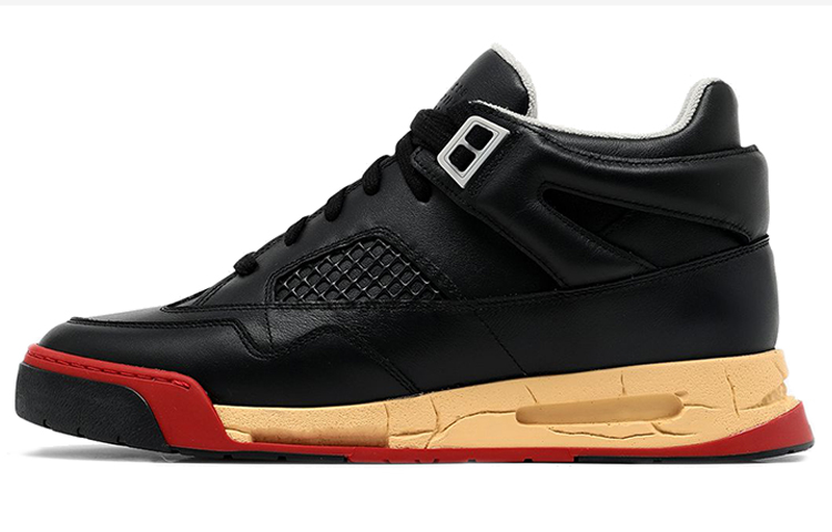 Buy Maison Margiela Zapatillas Altas de Cuero 'Negro' S37WS0561P3712H8318