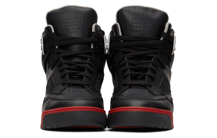 Lookbook Maison Margiela Hoge Sneaker ''Zwart Rood Comfort'' 202168M236394