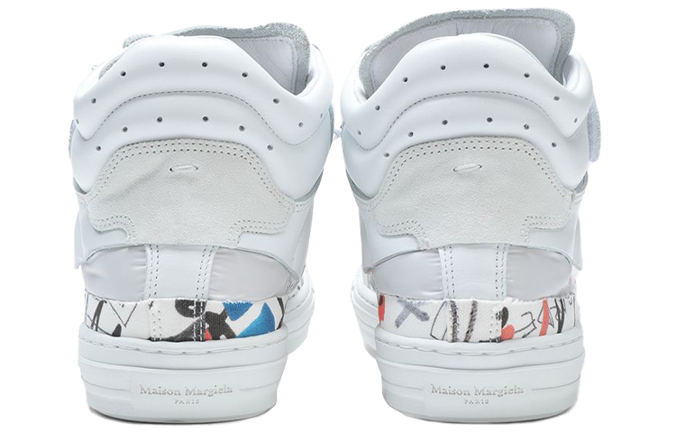 Lookbook 메종 마르지엘라 하이탑 '그라피티' S37WS0479P3259H8047