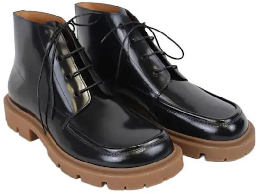Maison Margiela Leder Schnürstiefel ''Schwarz'' S57WU0250P3744H9417 Lookbook Maison Margiela Leder Schnürstiefel ''Schwarz'' S57WU0250P3744H9417