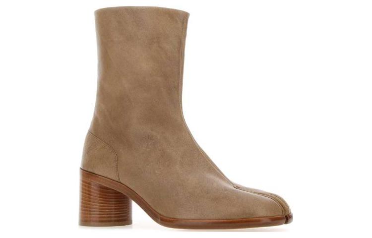 Lookbook Bottes Cheville Cuir à Talon Bloc et Bout Rond Maison Margiela ''Marron'' S57WU0132PR058T2172