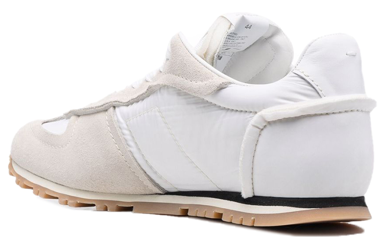 Shop Maison Margiela 皮革休閒鞋 白灰色