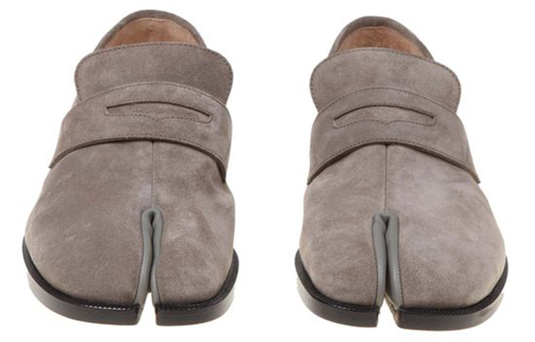 Shop Maison Margiela Loafers ''Grijs Suède'' S57WR0056P2691T8032