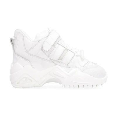 Maison Margiela Maison Margiela 'White PRE_S58WS0120P2695T100309' 'White PRE_S58WS0120P2695T1003'