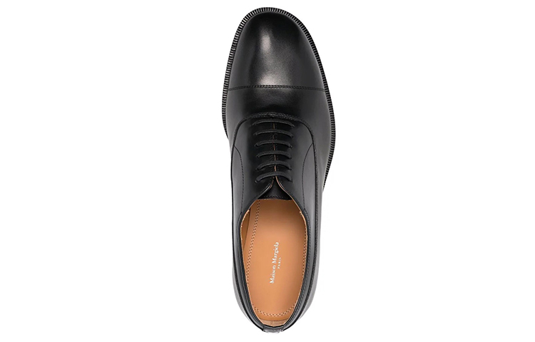 Shop Maison Margiela Oxford ''Zwart Leer'' S37WQ0320P4743T8013